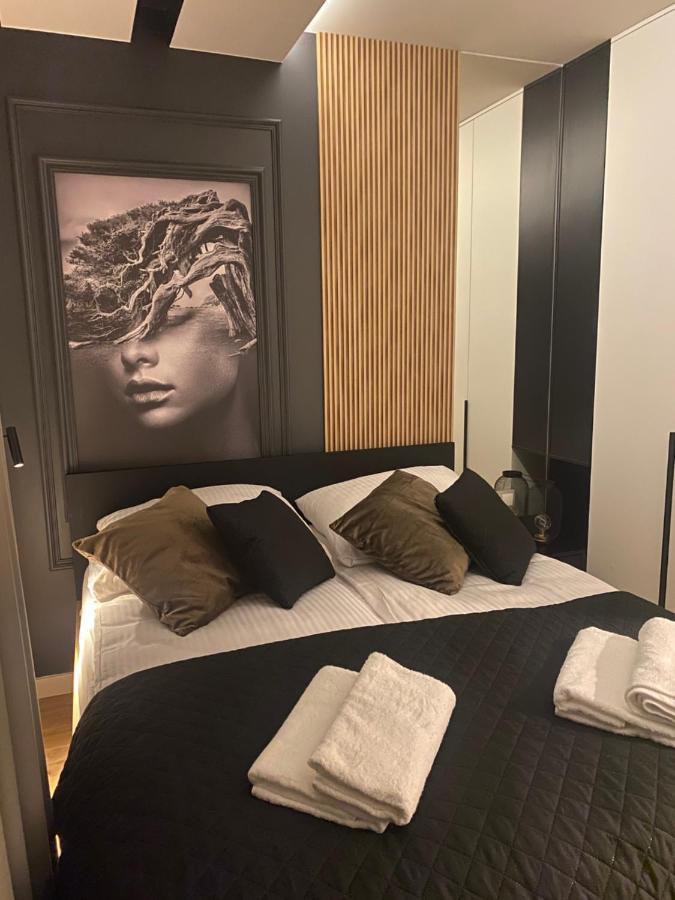 Family & Business Elegant Apartments Kadzielnia, Ul Zgody, Stadion Korona, Wdk -1 Bedroom, Terrace, Garage - New! Kielce Esterno foto